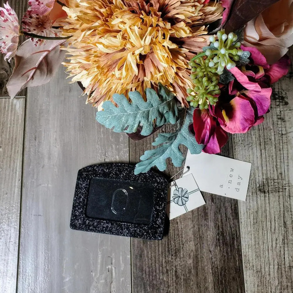 NWT A New Day Black Glitter Textured ID Credit Card Holder - Picture 3 of 6